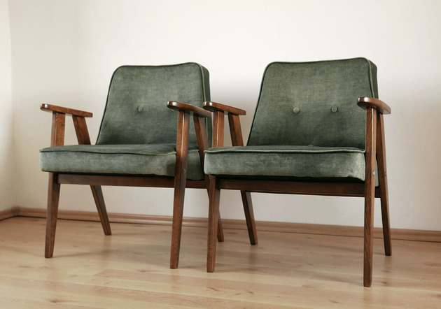 fotele Fotel 366 Chierowski lata 60 PRL. Zielony