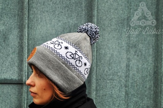beanie pompom bike* grey * YOGI BABU PROJEKT yogi babu projekt