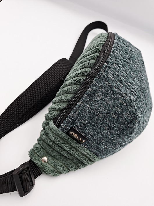 saszetka nerka Nerka zielona