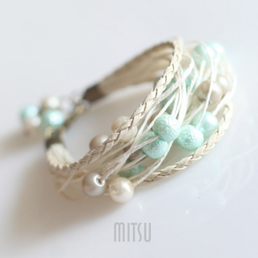 A Hint of a Pastel Mint Mitsu