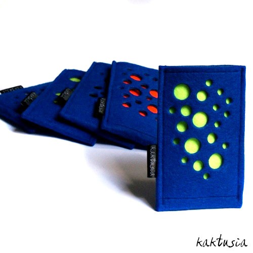 BUBBLES :: etui na telefon kaktusia