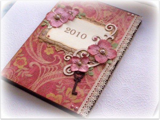 Stylowy Kalendarz na 2010 rok Z Papieru Tworzone