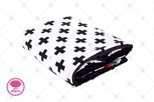 Ocieplany Kocyk Minky 100x135cm - Czarne plusy Makaszka