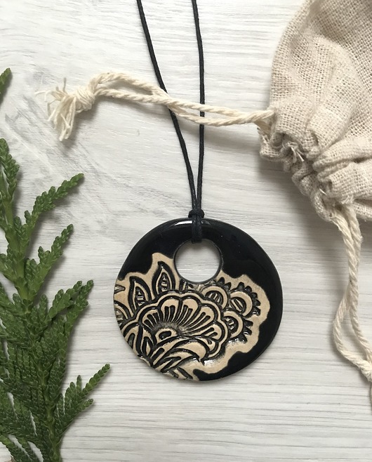 wisiorek ceramiczny india Ceramika Ana