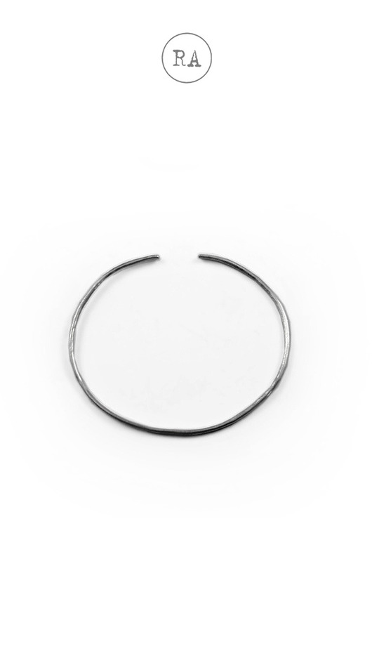 bransoletki srebrne Srebrna bransoleta młotkowana surowa