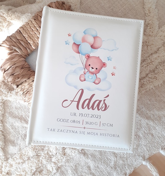 akcesoria na chrzest PERSONALIZOWANY ALBUM  miś na chmurce pamiątka chrztu chłopca