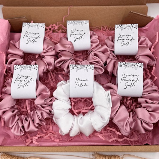 dodatki ślubne Wieczór Panieński Scrunchies z personalizacją