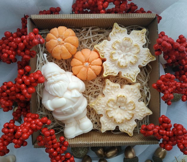 świeczniki i świece Świąteczny zestaw prezentowy