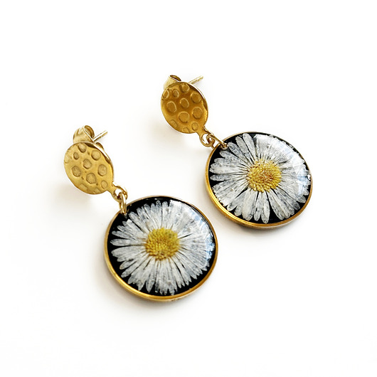 kolczyki z żywicy Kolczyki z kwiatami, prezent urodzinowy