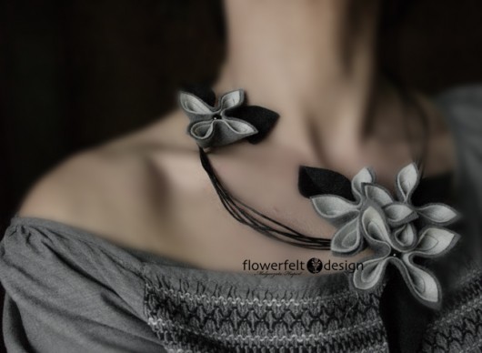 w szarościach...... FlowerFelt Design