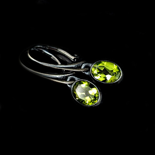 kolczyki srebrne Kolczyki srebrne zielone peridoty