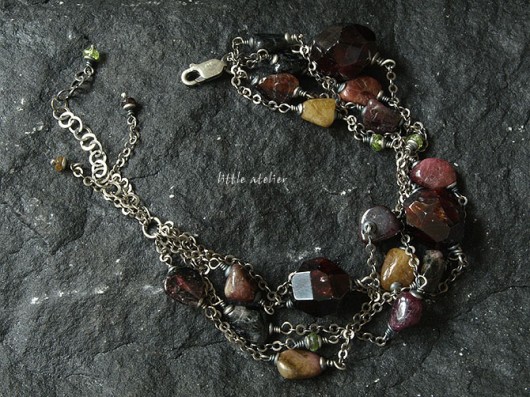 granaty w turmalinach little atelier