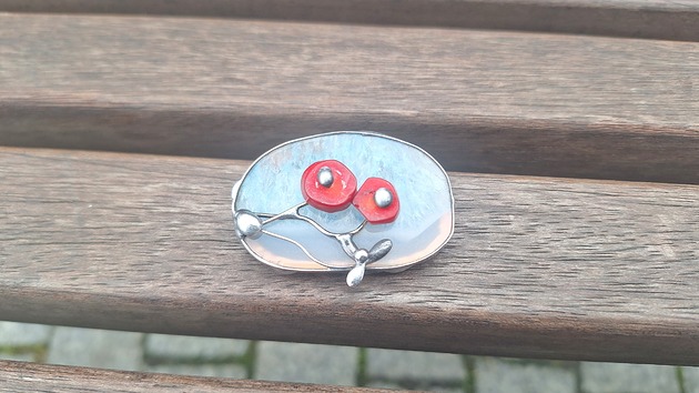 broszki Maki - broszka, rezerwacja