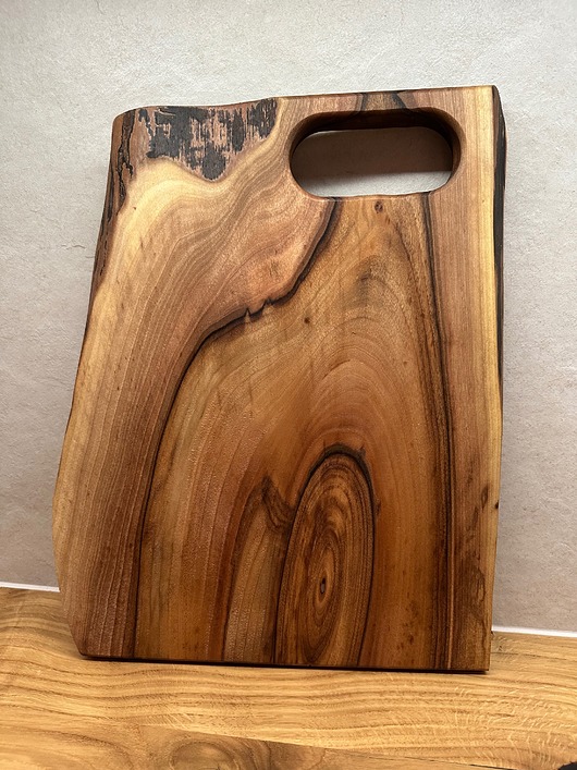 deski do krojenia i tace Drewniana deska z orzecha włoskiego