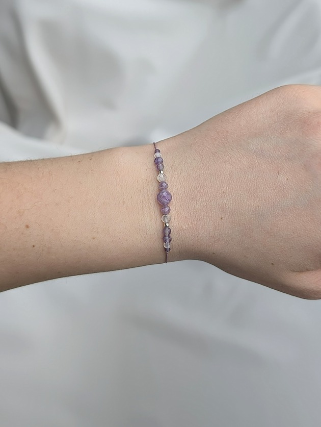 bransoletki z kamieni naturalnych Lawendowa bransoletka z kamieni