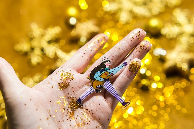 broszki Łyżwiarka Kasia