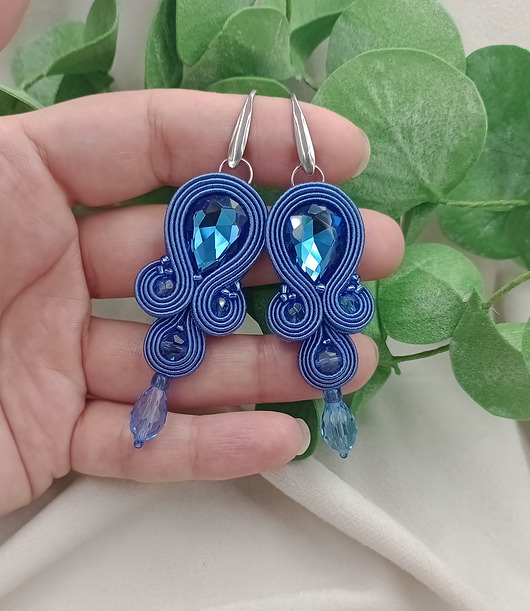 kolczyki soutache Kolczyki periwinkle, eleganckie kolczyki, wiszące kolczyki