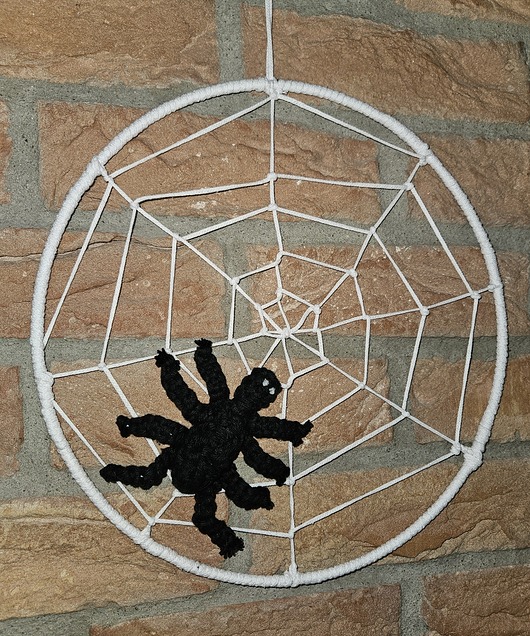 makramy Pajęczyna - dekoracja na Halloween