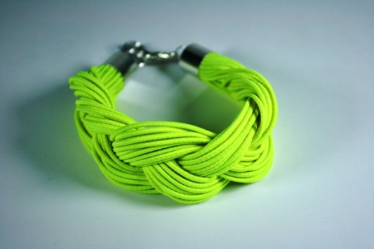 bransoletka &quot;neon&quot; patka smirnow