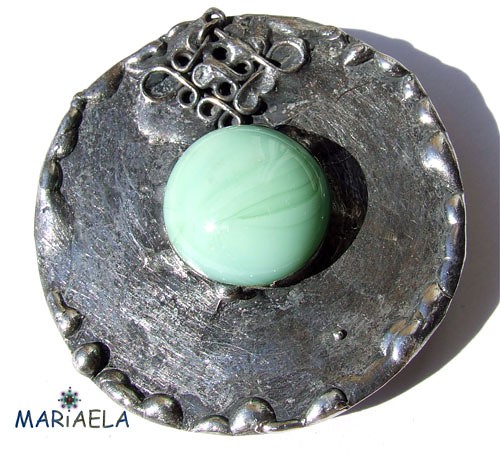 PISTACJOWA BROCHA MARIAELA
