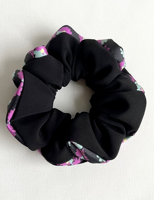 gumki do włosów Czarna jedwabna gumka do włosów Black Silk Glamour