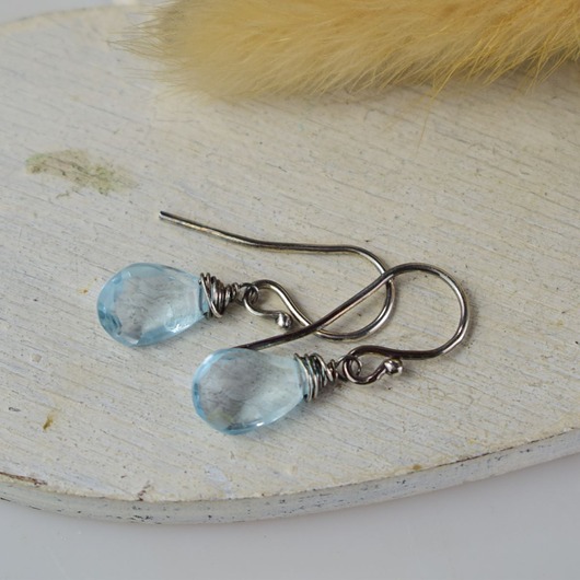 kolczyki z kamieniami Topaz niebieski krople - srebrne kolczyki