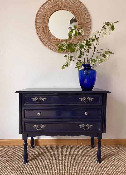 komody Komódka ludwikowska, granatowa