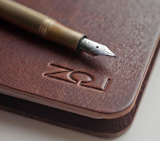 ZOI PURE BROWN wieczny skórzany notes ZOI