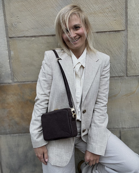 torebki mini Listonoszka Mini MELODY Plus Crossbody Czekolada cienki pasek