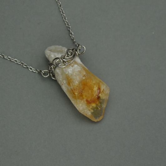 naszyjniki - inne Wisiorek Talizman surowy cytryn szpic wire wrapping