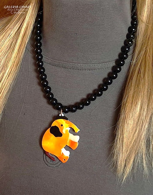 wisiory Żółty słoń w wyjątkowym naszyjniku handmad dla kogoś z fantazją Prezent