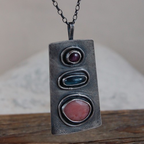 opal rózowy, kyanit, srebro mzstudio