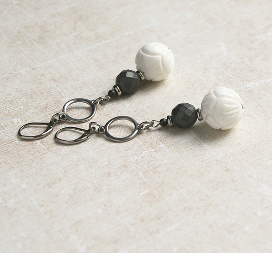 kolczyki - inne UNIKATOWE kolczyki :: stal szlachetna, muszla