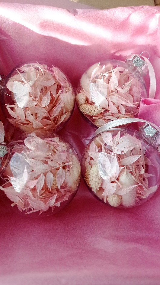 ozdoby choinkowe Bombki z suszonymi kwiatami PASTEL PINK