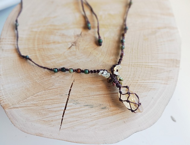 naszyjniki - inne Naszyjnik z cytrynem