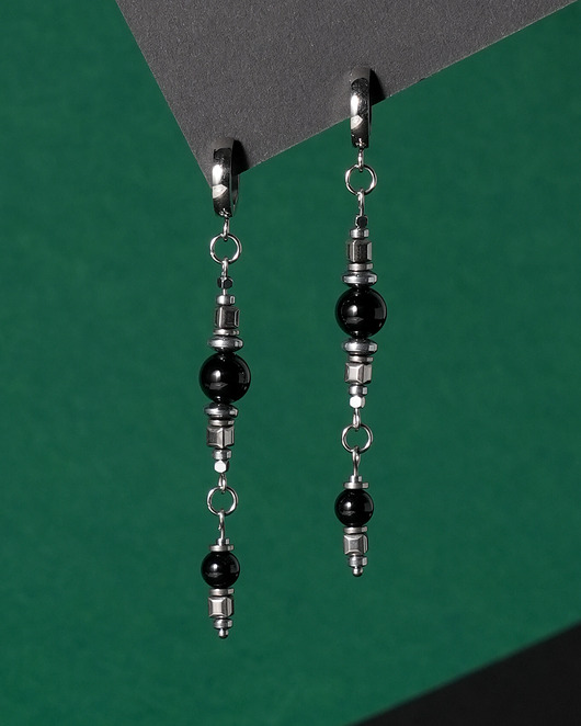 kolczyki z kamieniami Długie kolczyki z onyksem i hematytem