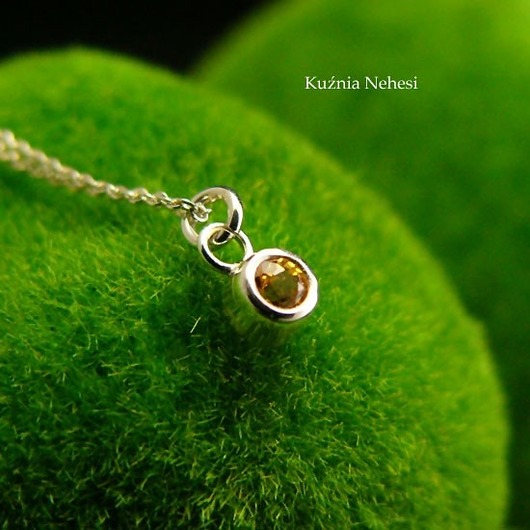 wisiory Naszyjnik Drobinek - Szafir Padpardascha Srebro