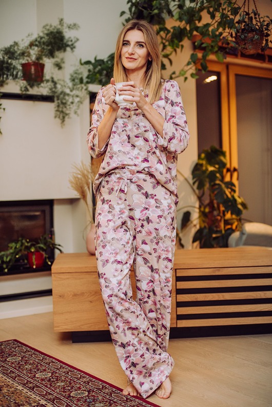 piżamy damskie Piżama comfort kwiatki