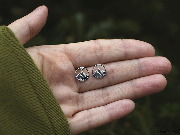 kolczyki srebrne Kolczyki srebrne góry w słońcu