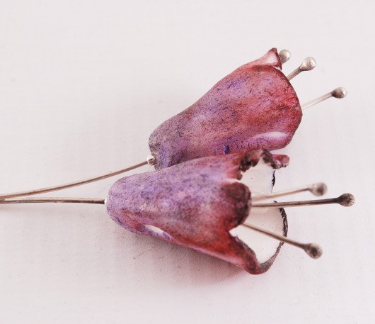 Campanula alpina - kolczyki porcelana & srebro Dorota Oyrzanowska