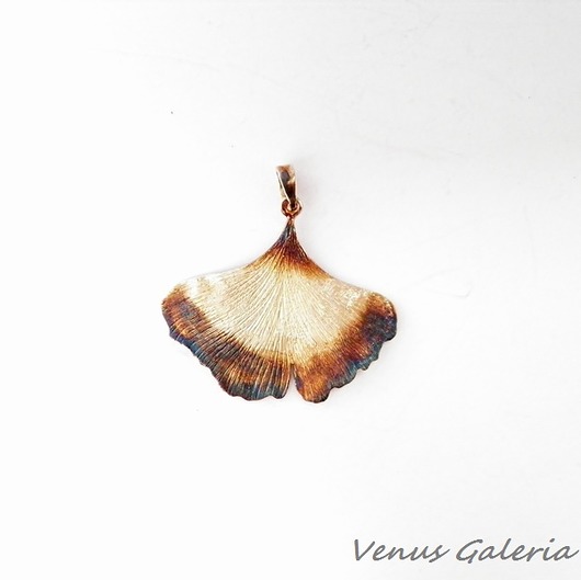 Zawieszka srebrna - Miłorząb brązowy średni VENUS GALERIA