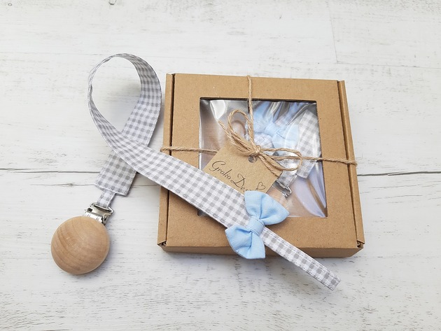 Zawieszka do smoczka grey and white checkered GroKo Design