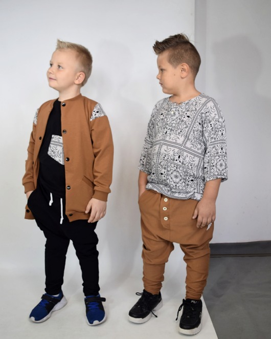 Baggy buttons d.gang Dzianinowe