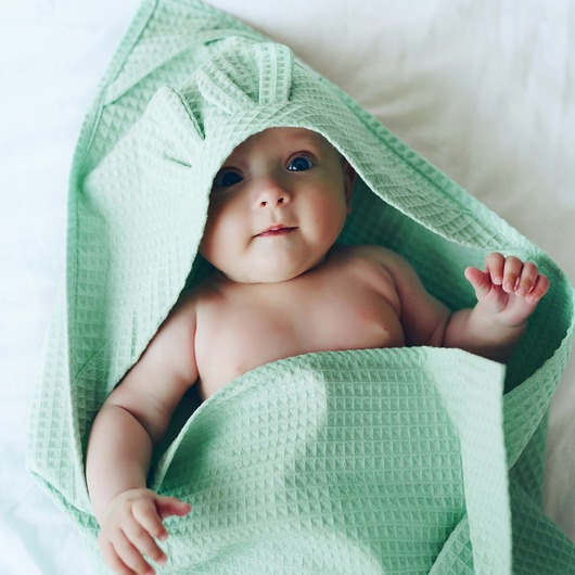 przewijaki i ręczniki dla dzieci Okrycie Kąpielowe z Kapturkiem Ręcznik Bawełna 75x75cm  MINT od BabyU