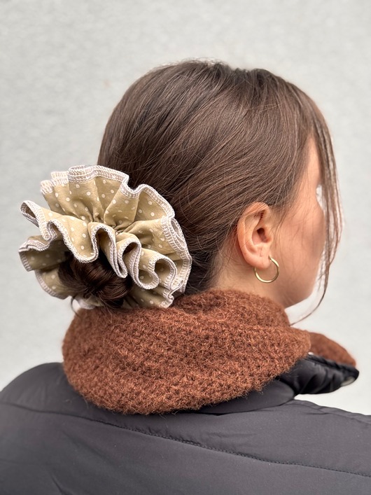 gumki do włosów Scrunchie Falbana Khaki