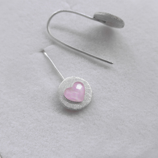 kolczyki z kamieniami Kolczyki serduszka