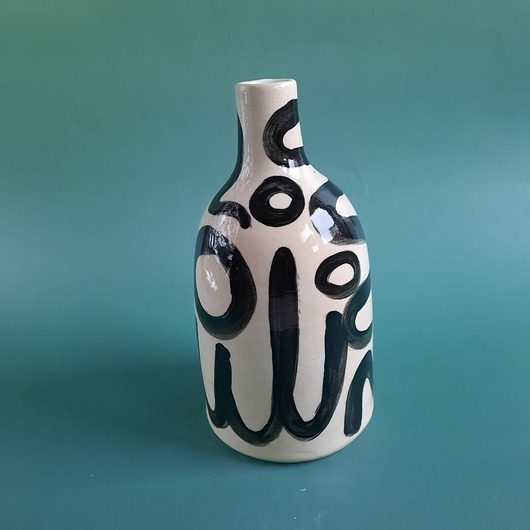 wazony Wazon butelka czarno białe esy floresy ręcznie malowana