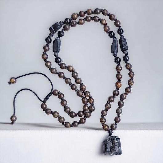 biżuteria męska UNIKAT : naszyjnik męski: OCHRONA : bronzyt, turmalin