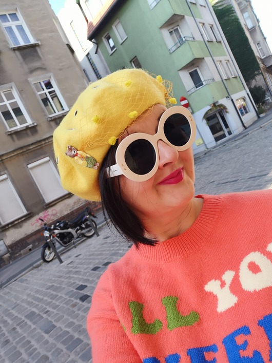 czapki damskie Beret żółty
