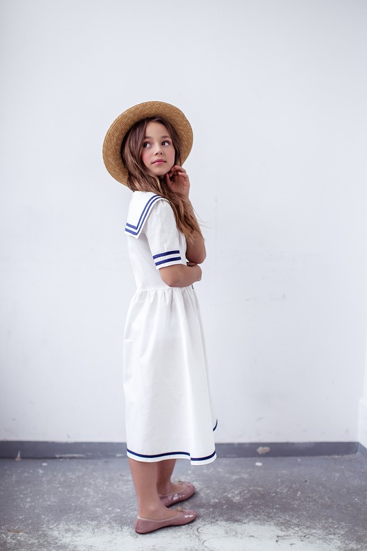 sukienki dla dziewczynki Sukienka w stylu marynarskim